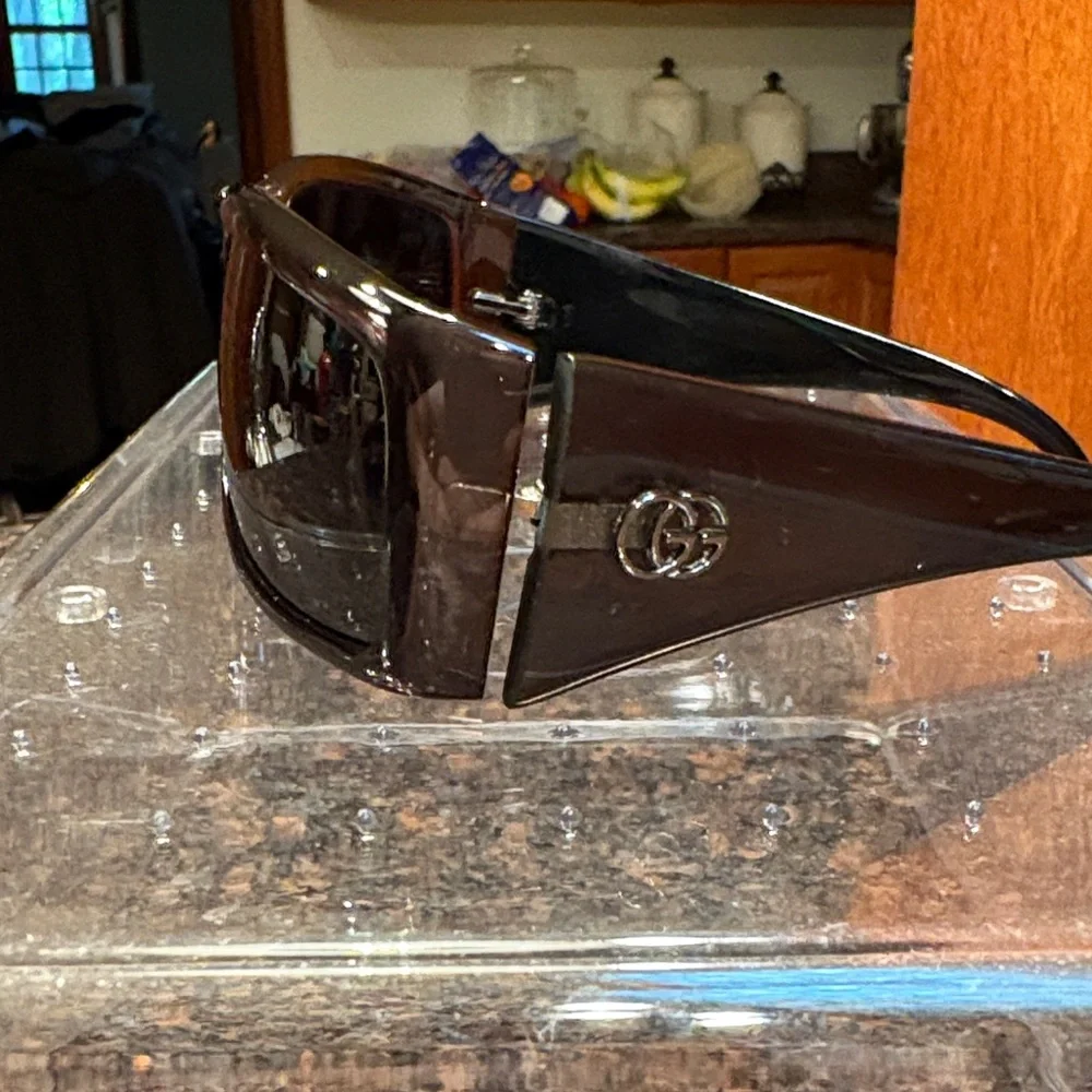 Gucci Black Women's Sunglasses